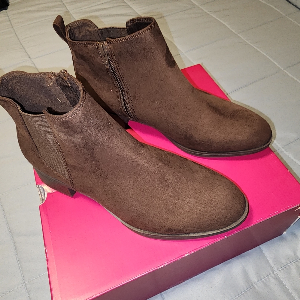 Women's  Booties